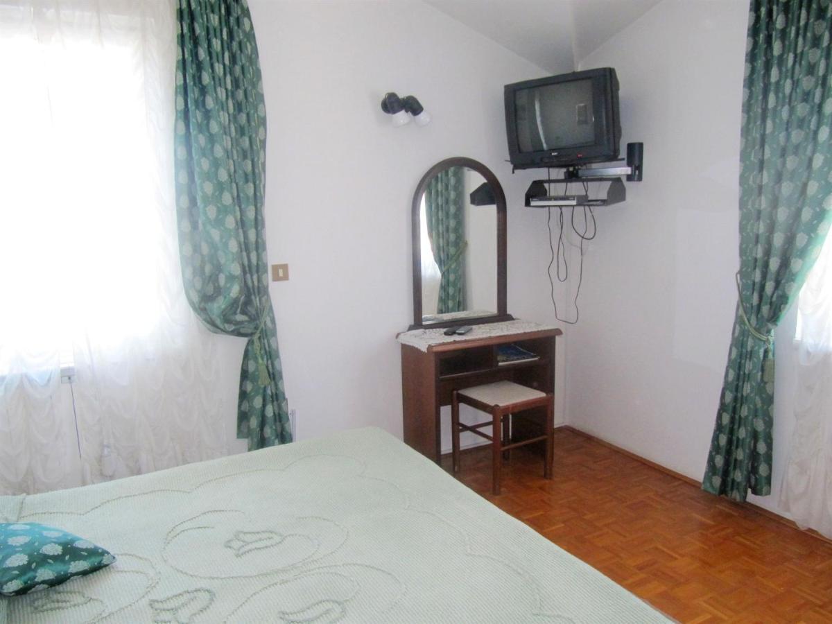 Apartments Dea Porec Exterior photo