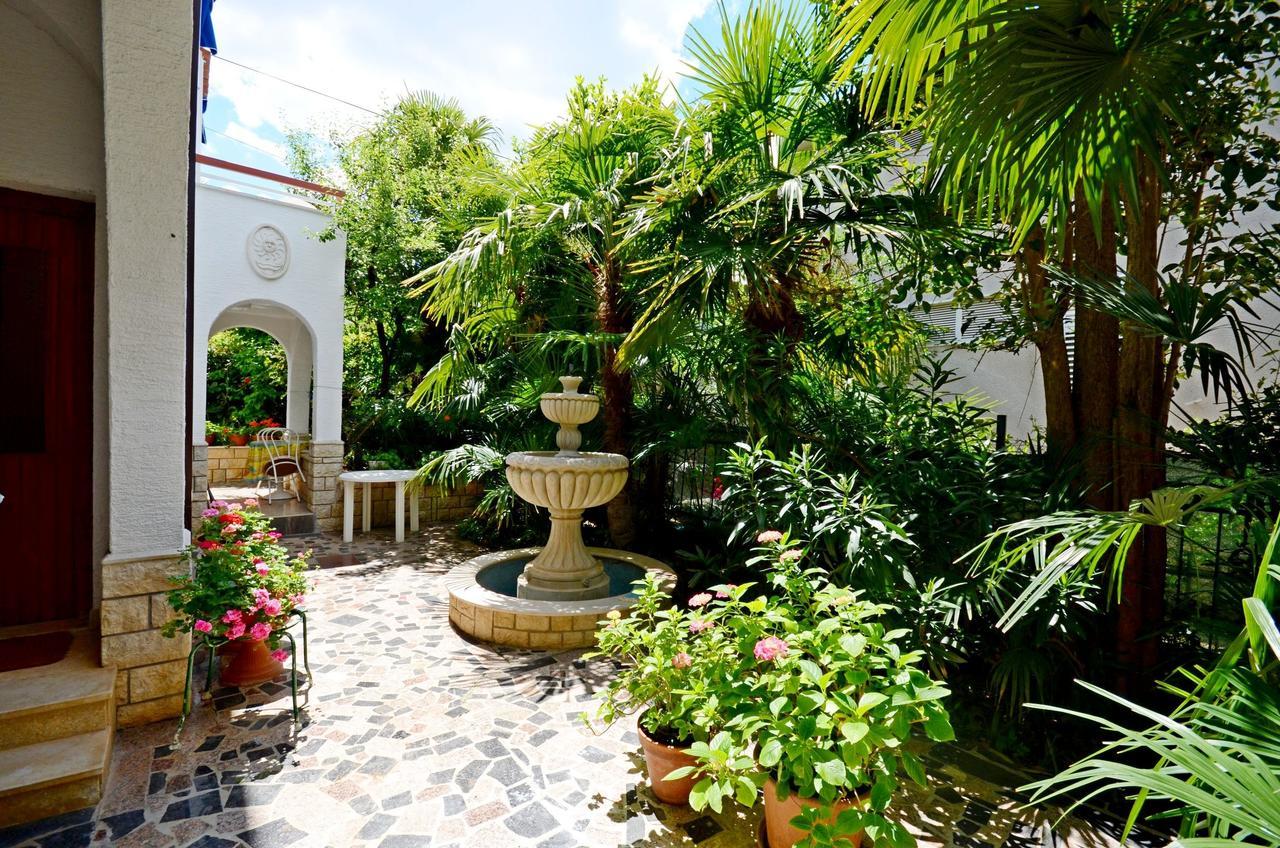 Apartments Dea Porec Exterior photo